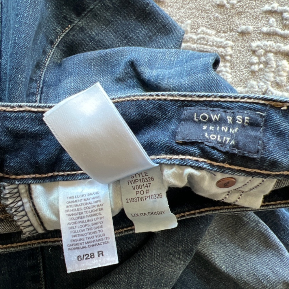 Lucky Brand Lolita Low Rise Skinny - Picture 4 of 4